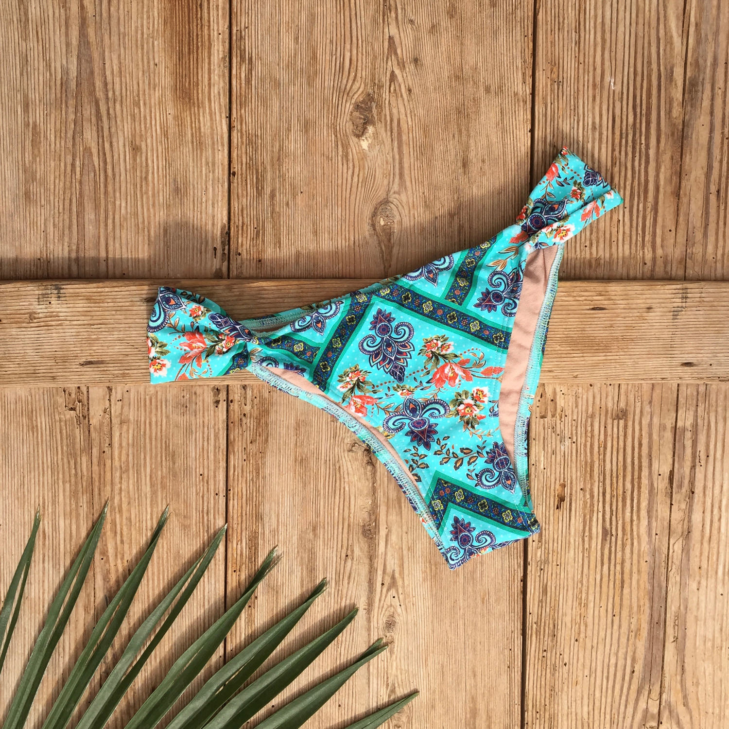 ©-fishkiss-swimwear.com